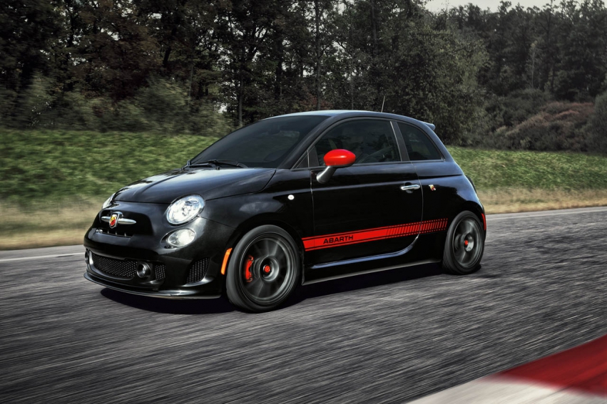 Авто обои Fiat 500 Abarth 2012