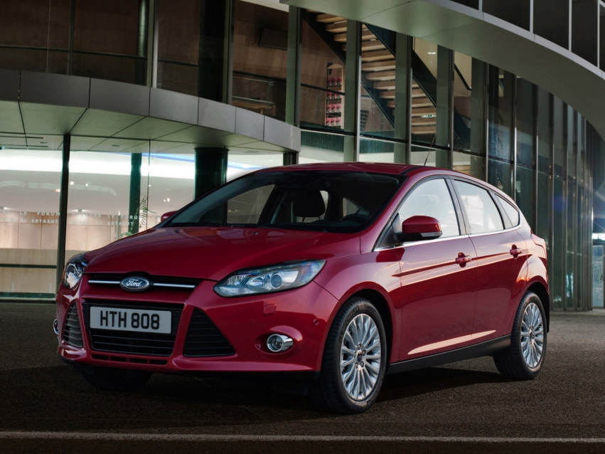 Авто обои Ford Focus Hatchback 2011