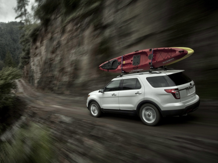 Авто обои Ford Explorer SUV 2010 