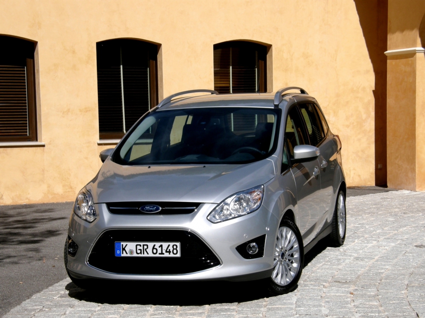 Авто обои Ford Grand C-MAX 2010