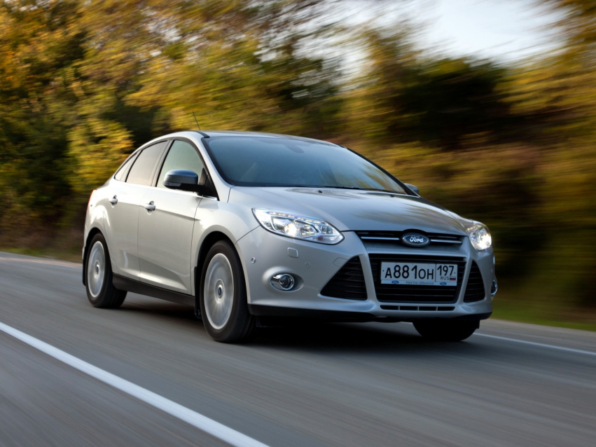 Авто обои Ford Focus Sedan 2010