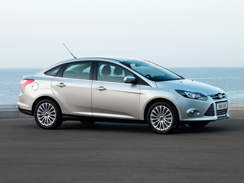 Авто обои Ford Focus Sedan 2010