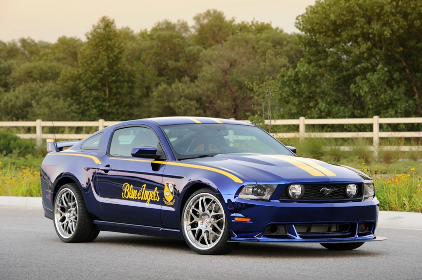 Авто обои Ford Mustang GT Blue Angels