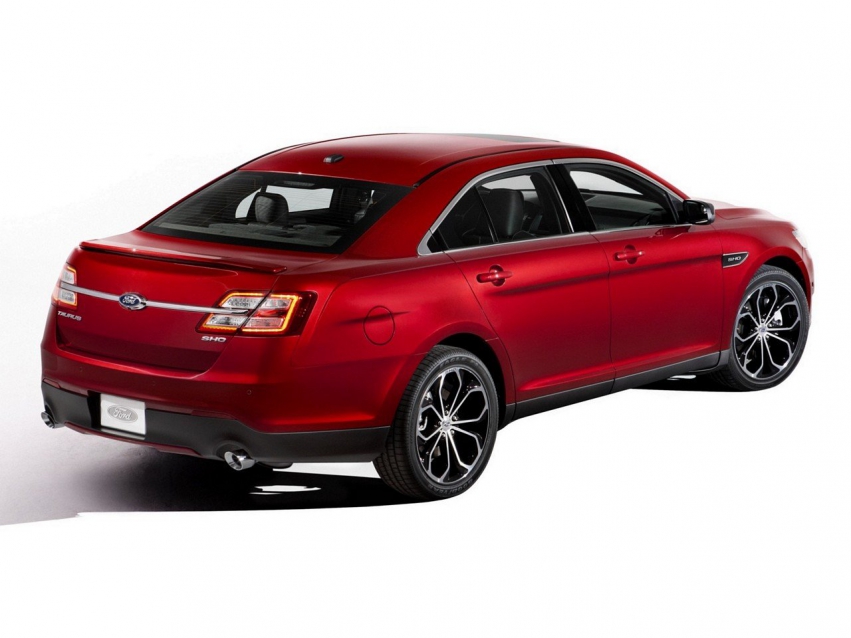 Авто обои Ford Taurus Sedan 2011