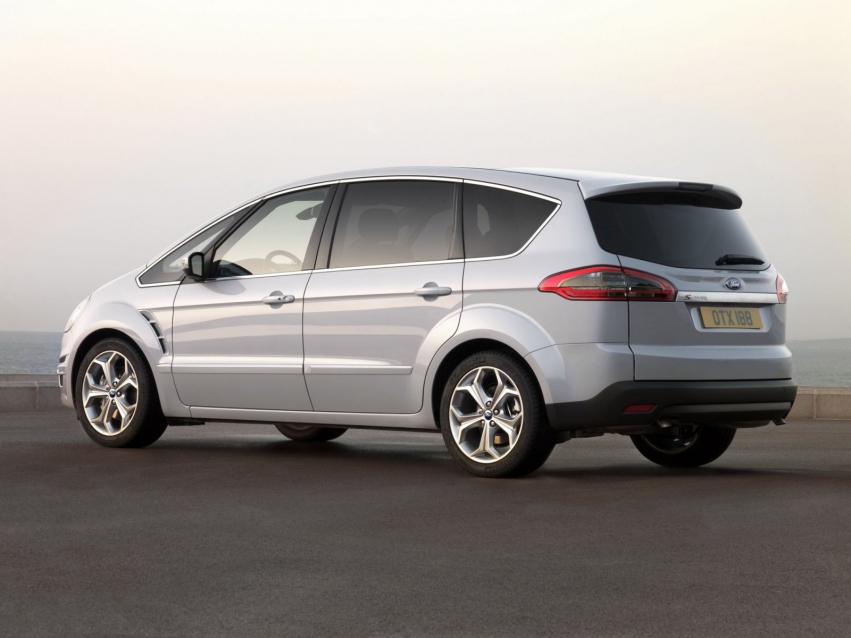 Авто обои Ford S-MAX Minivan 2010