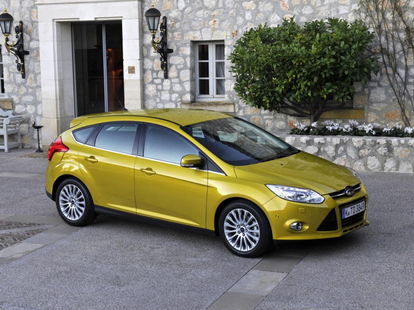 Авто обои Ford Focus Hatchback 2011