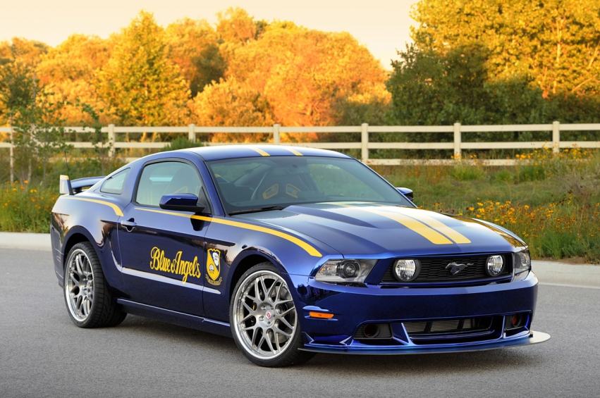 Авто обои Ford Mustang GT Blue Angels