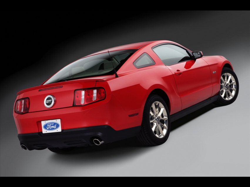 Авто обои Ford Ford Mustang GT 2010