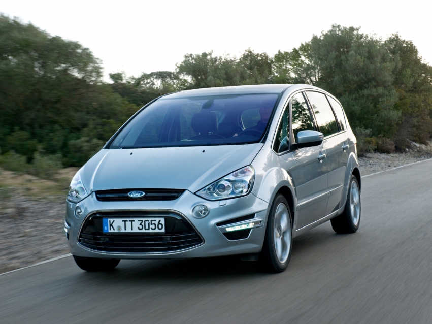 Авто обои Ford S-MAX Minivan 2010