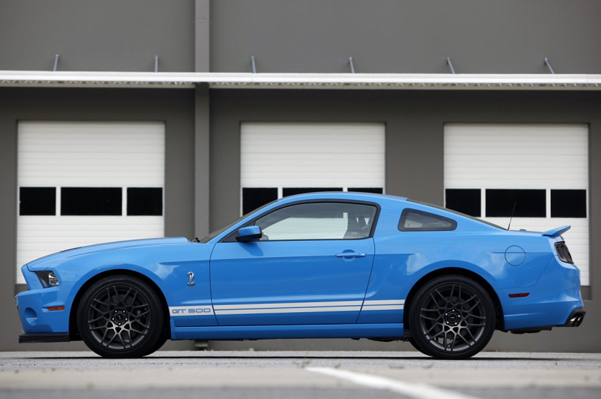 Авто обои Ford Mustang Shelby GT500 2013