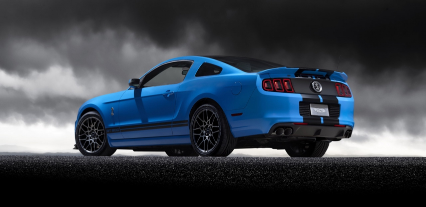 Авто обои Ford Shelby gt500 2013