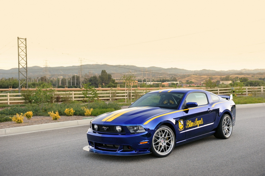 Авто обои Ford Mustang GT Blue Angels