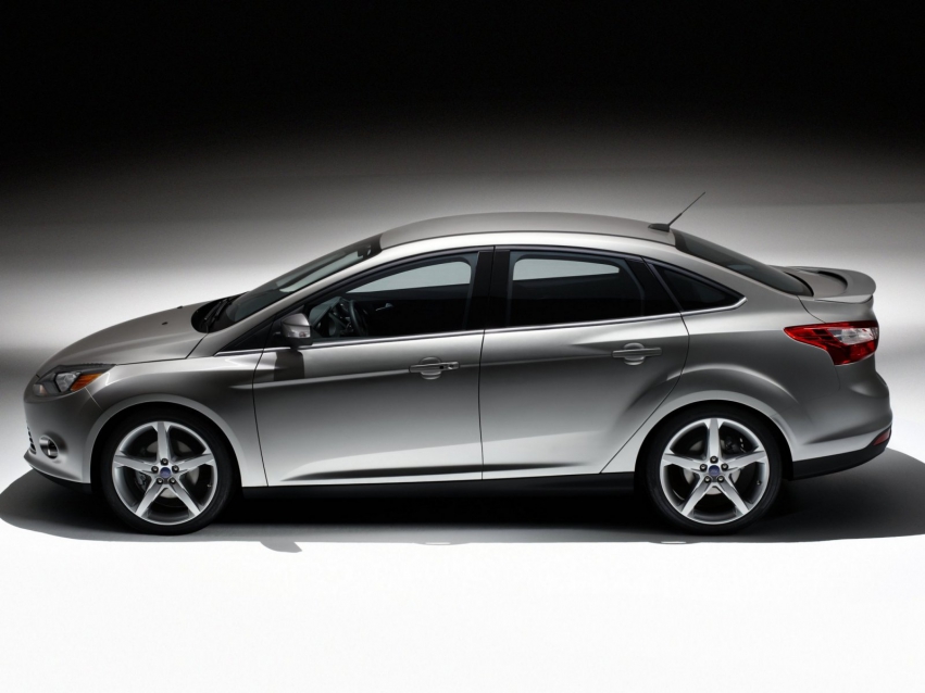 Авто обои Ford Focus Sedan 2010