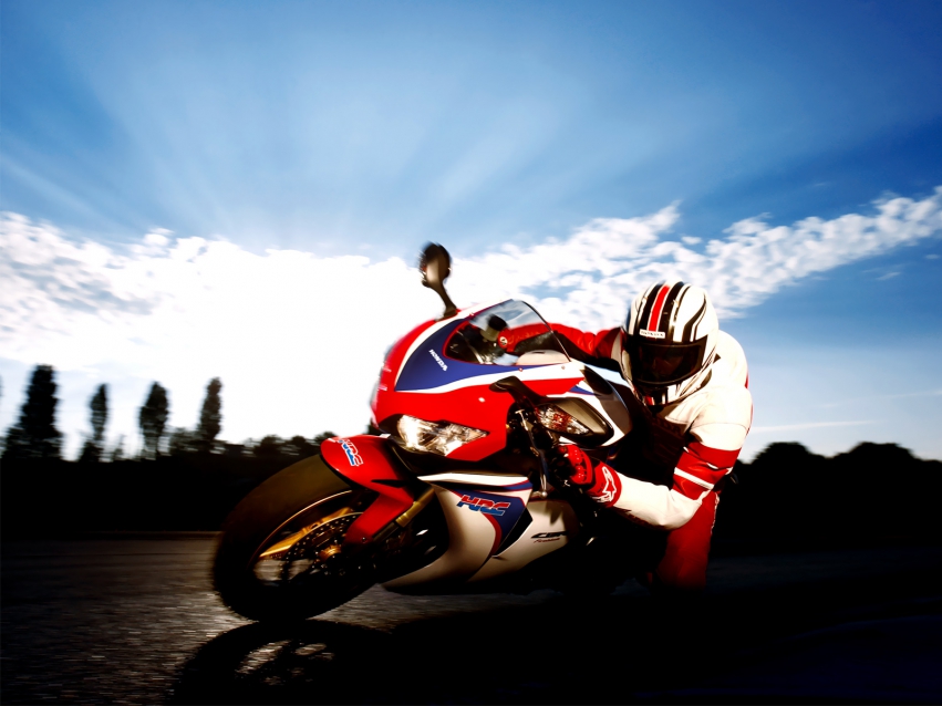 Мото обои Honda CBR 1000 RR Fireblade 2010