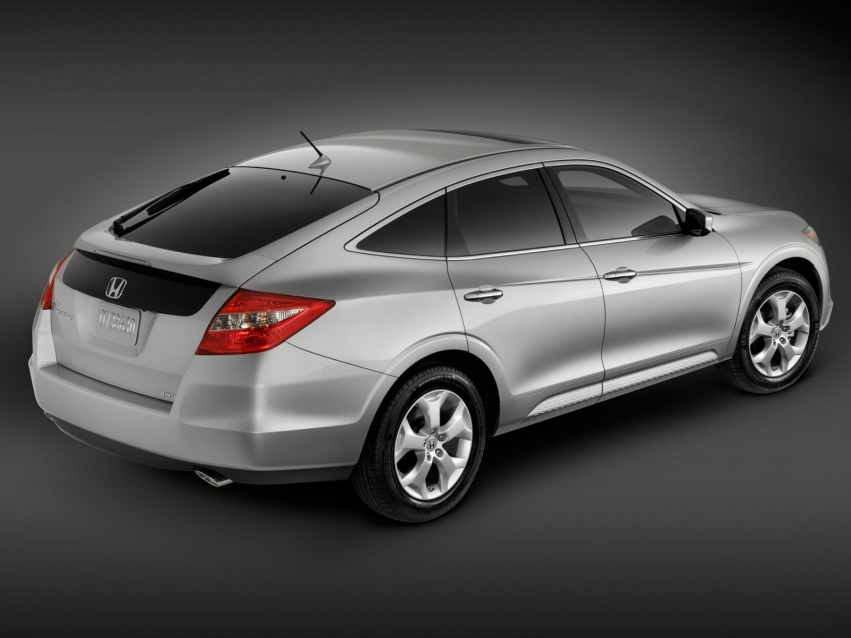 Авто обои Honda Accord Crosstour 2010