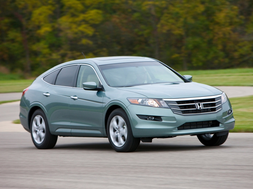 Авто обои Honda Accord Crosstour 2010