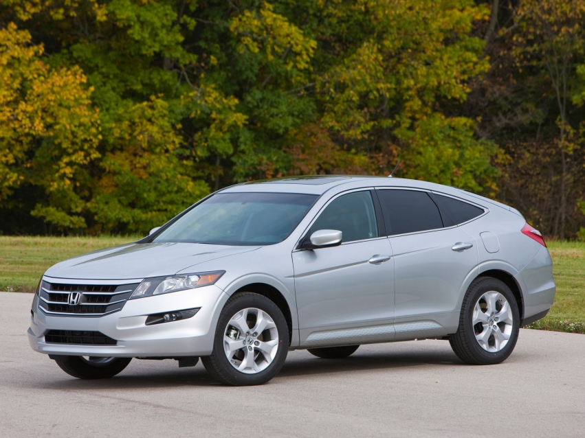 Авто обои Honda Accord Crosstour 2010