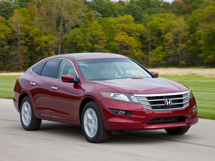 Авто обои Honda Accord Crosstour 2010