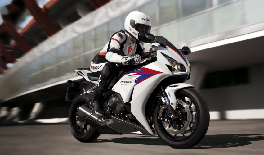 Мото обои Honda CBR1000RR Fireblade 2012