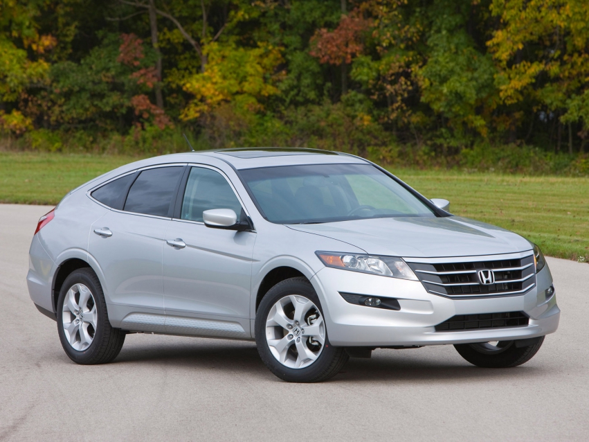 Авто обои Honda Accord Crosstour 2010