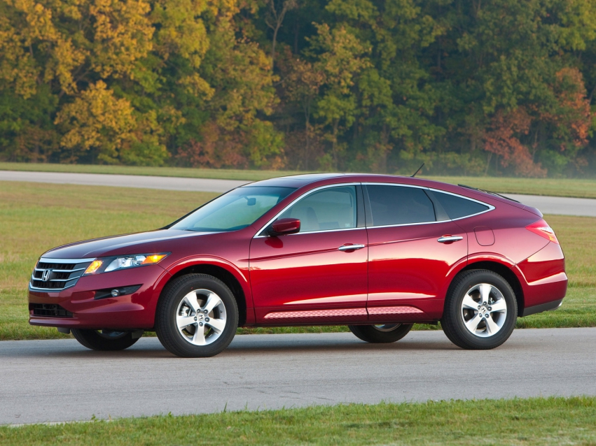 Авто обои Honda Accord Crosstour 2010