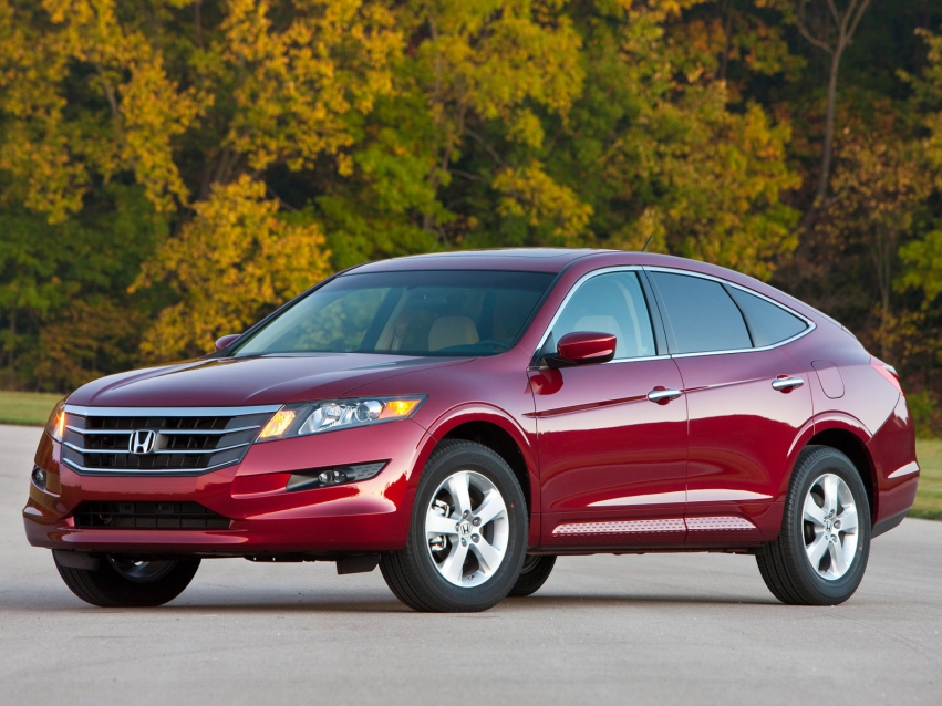 Авто обои Honda Accord Crosstour 2010