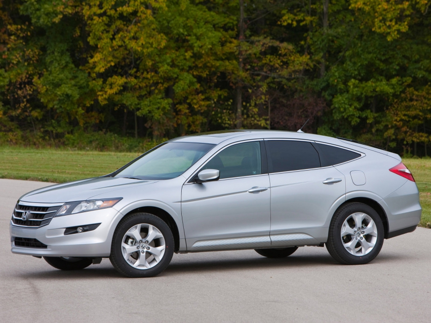 Авто обои Honda Accord Crosstour 2010