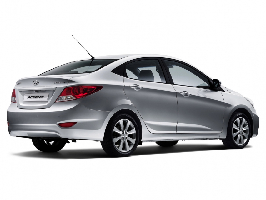 Авто обои Hyundai Accent Sedan 2010