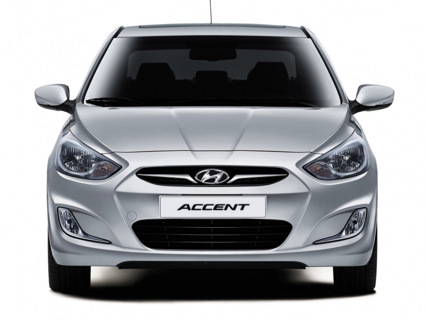 Авто обои Hyundai Accent Sedan 2010