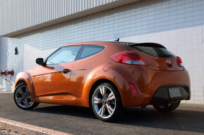 Авто обои Hyundai Veloster 2012