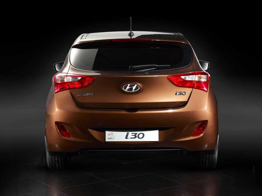 Авто обои Hyundai i30 2012