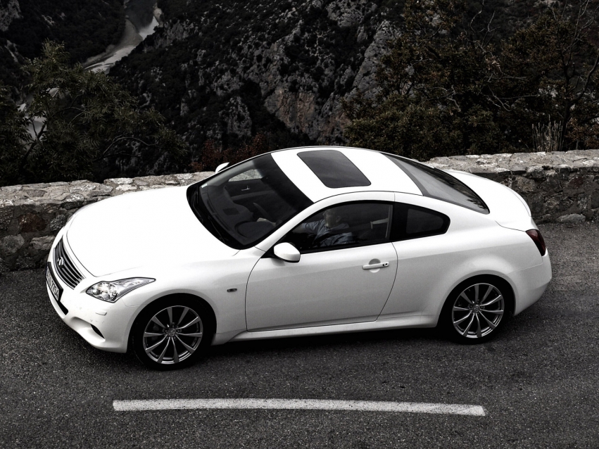 Авто обои Infiniti G37 Coupe 2010