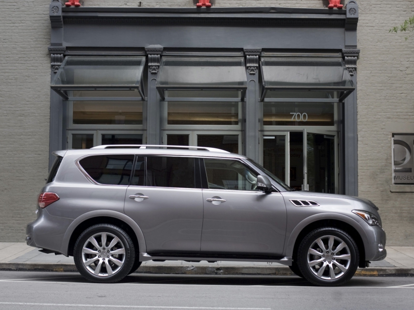 Авто обои Infiniti QX56