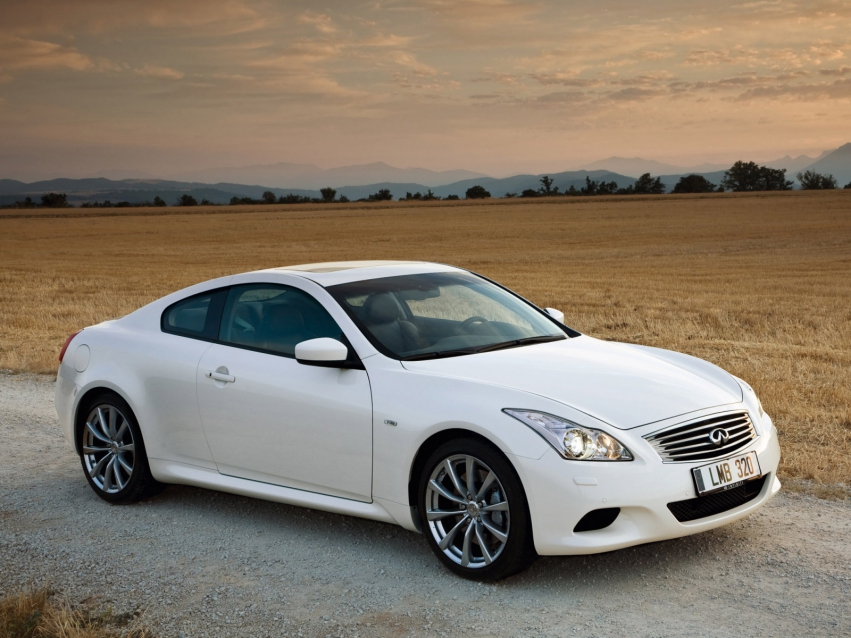 Авто обои Infiniti G37 Coupe 2010