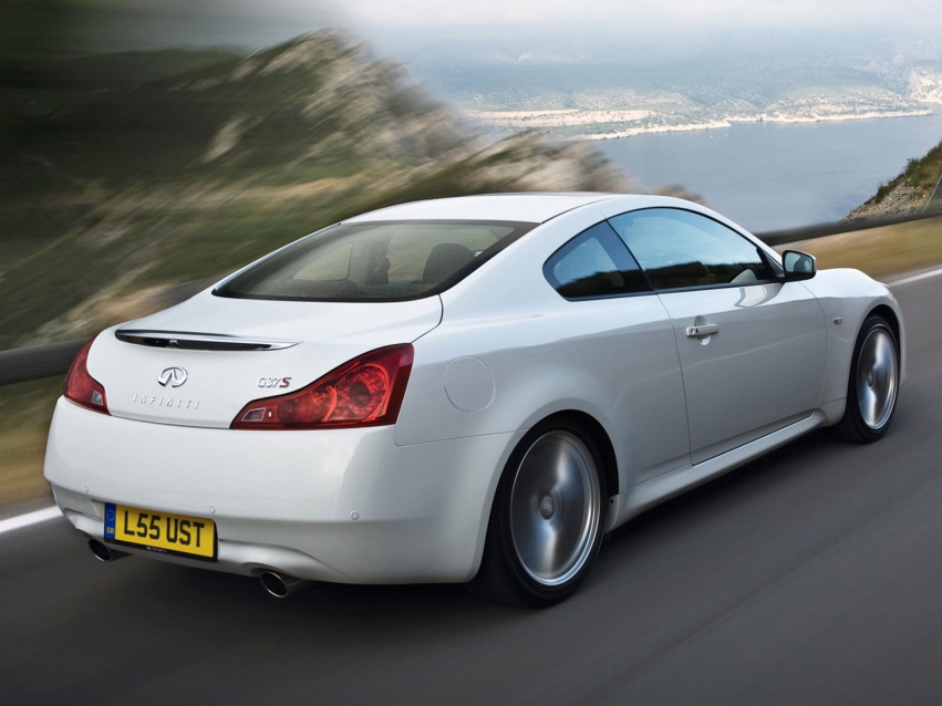 Авто обои Infiniti G37 Coupe 2010