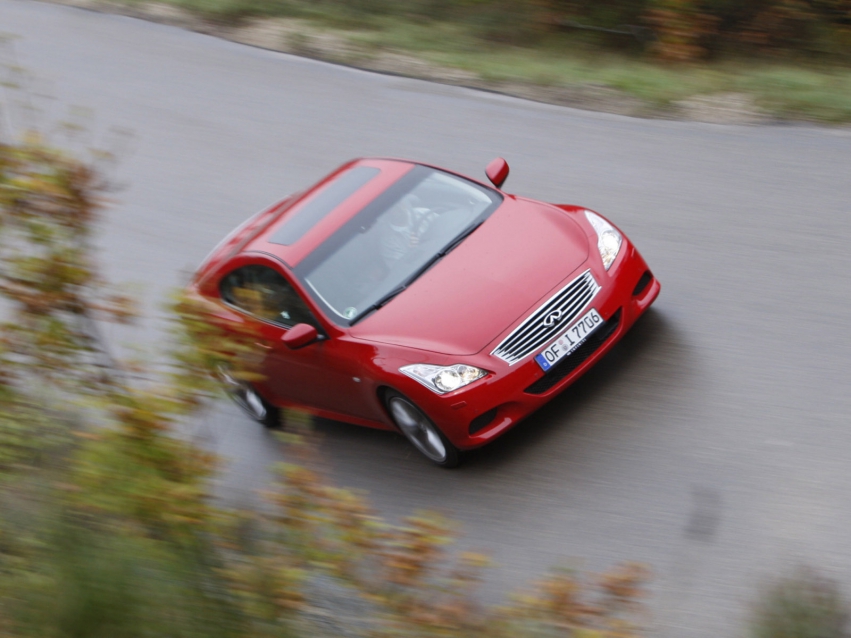 Авто обои Infiniti G37 Coupe 2010