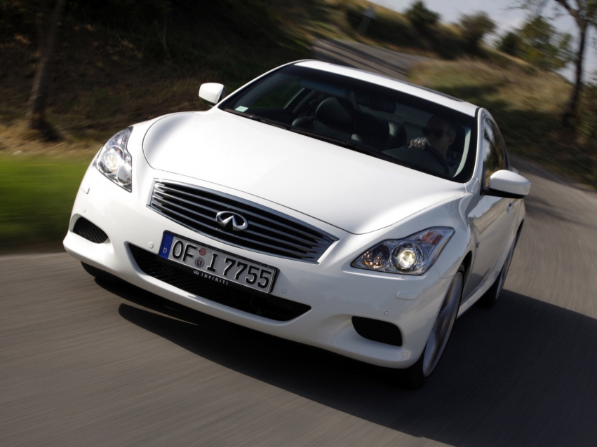 Авто обои Infiniti G37 Coupe 2010