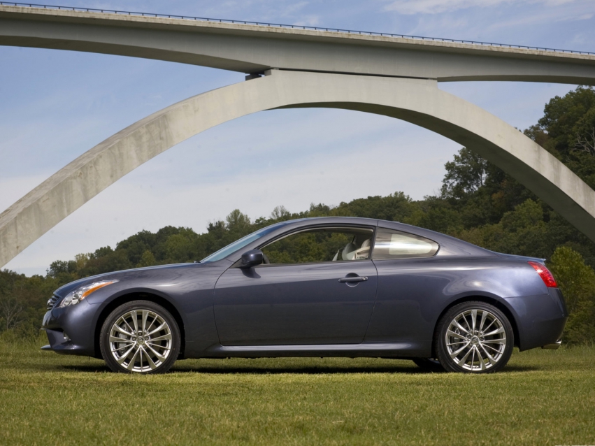 Авто обои Infiniti G37 Coupe 2010