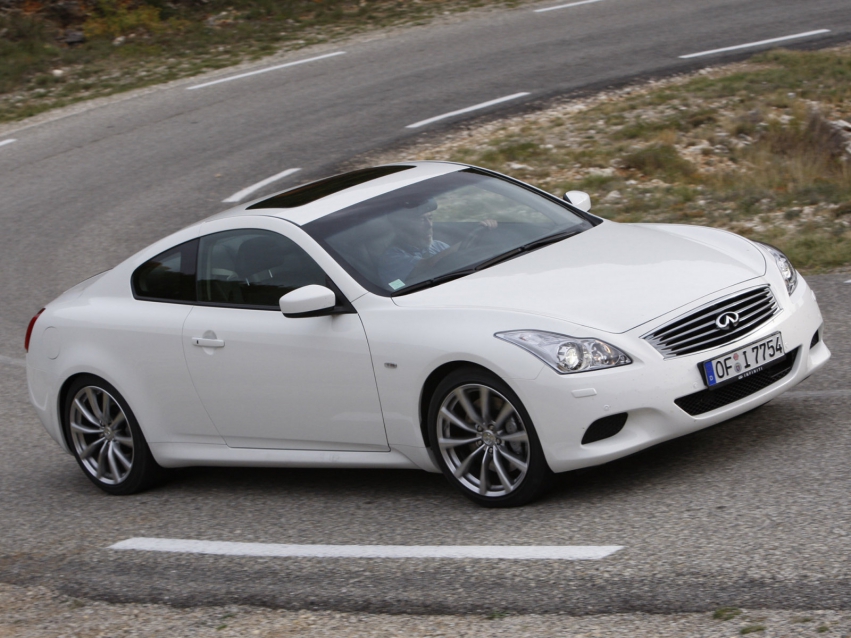 Авто обои Infiniti G37 Coupe 2010