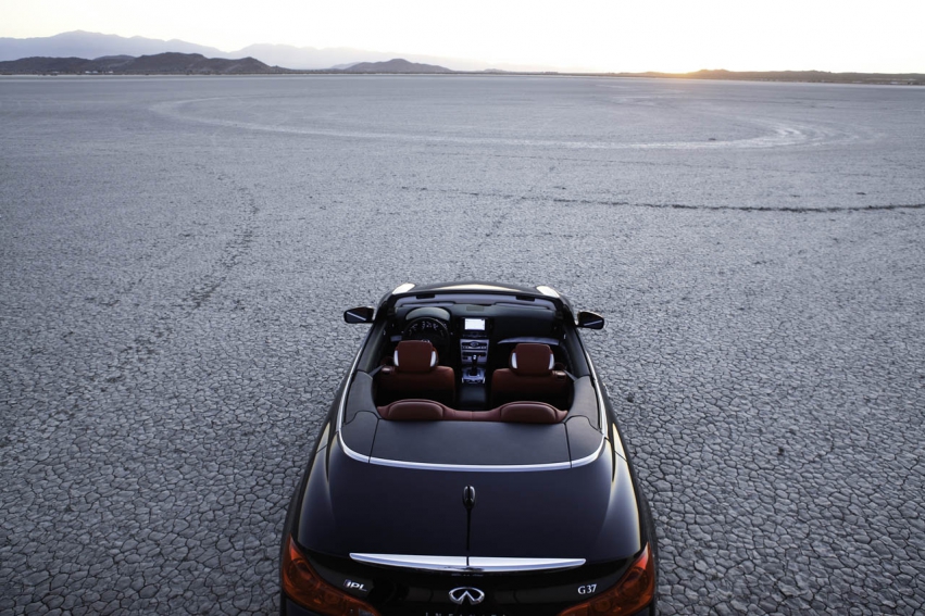 Авто обои Infiniti Ipl G Convertible 2012