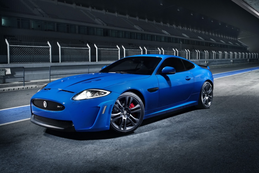 Авто обои Jaguar XKR-S