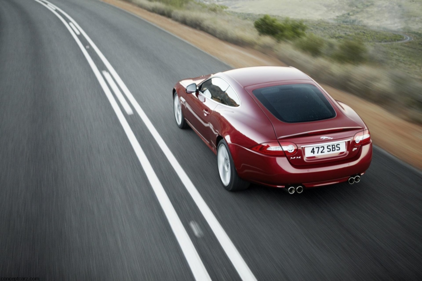 Авто обои Jaguar XKR 2012