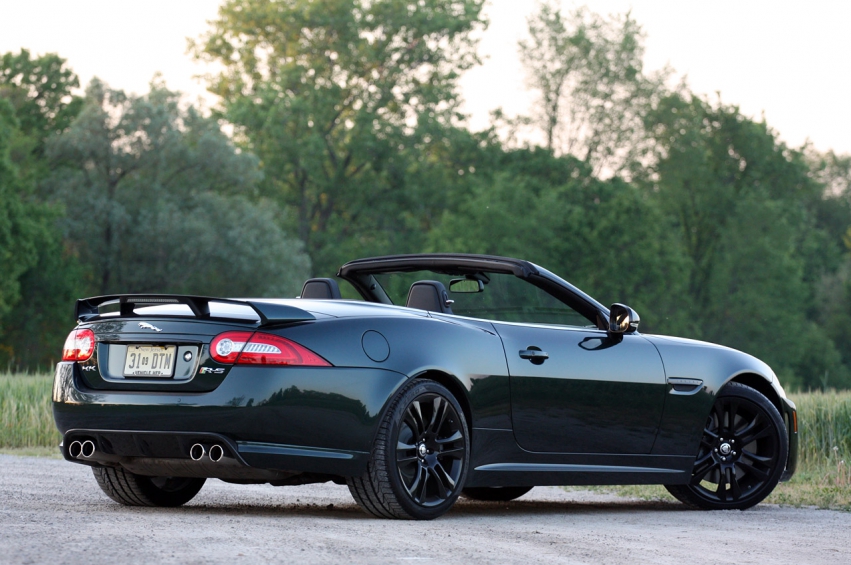 Авто обои Jaguar XKR-S Convertible 2012