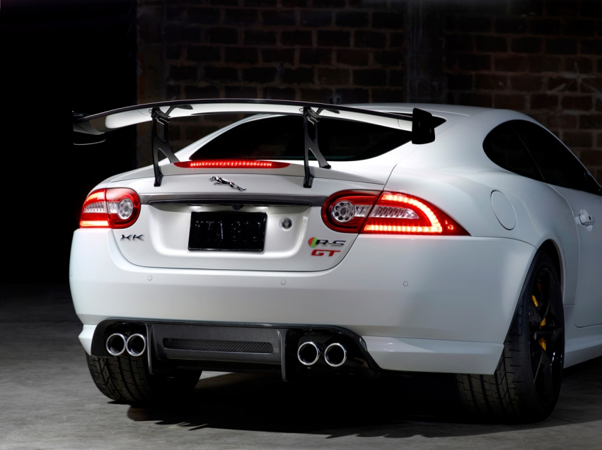 Авто обои Jaguar XKR-S GT 2014