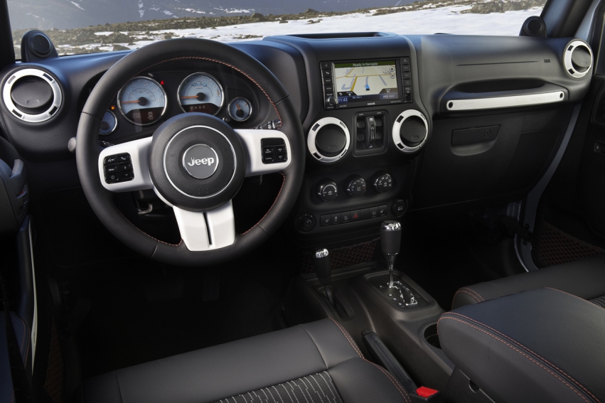 Авто обои Jeep Wrangler 2012