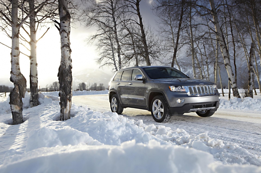 Авто обои Jeep Grand Cherokee 2012