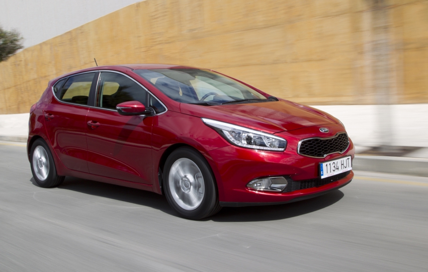 Авто обои Kia Cee'd 2012