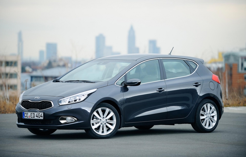 Авто обои Kia Cee'd 2012