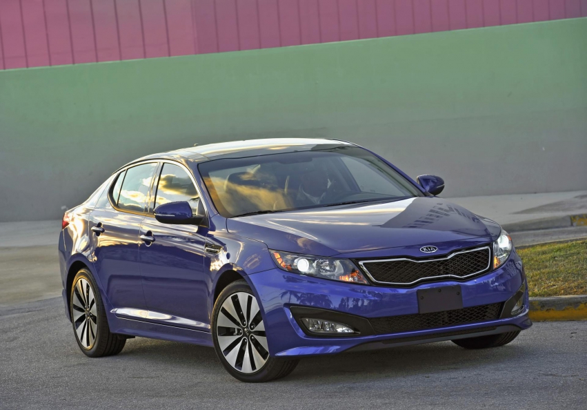 Авто обои Kia Optima Sedan 2012