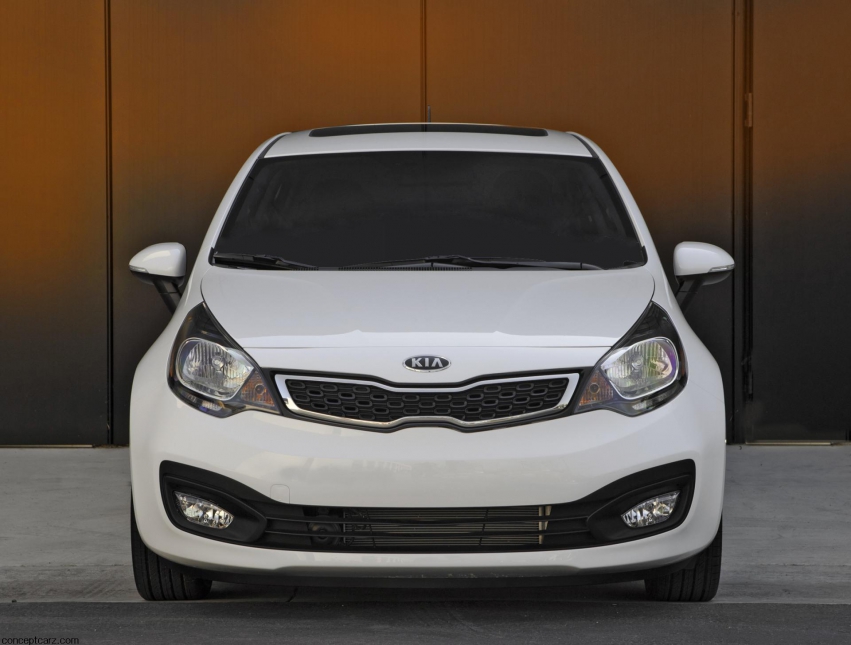 Авто обои Kia Rio 2012